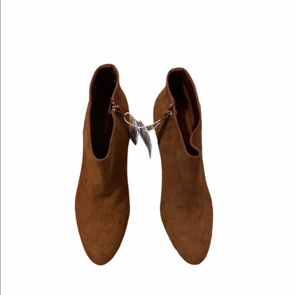 Faux Suede High Heel Booties Size 9 - Picture 4 of 4